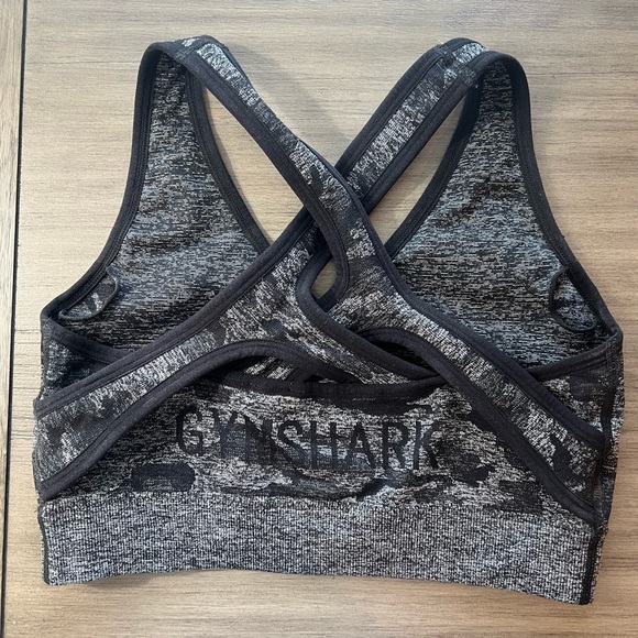 GYMSHARK Sports Bra - Picture 2 of 2
